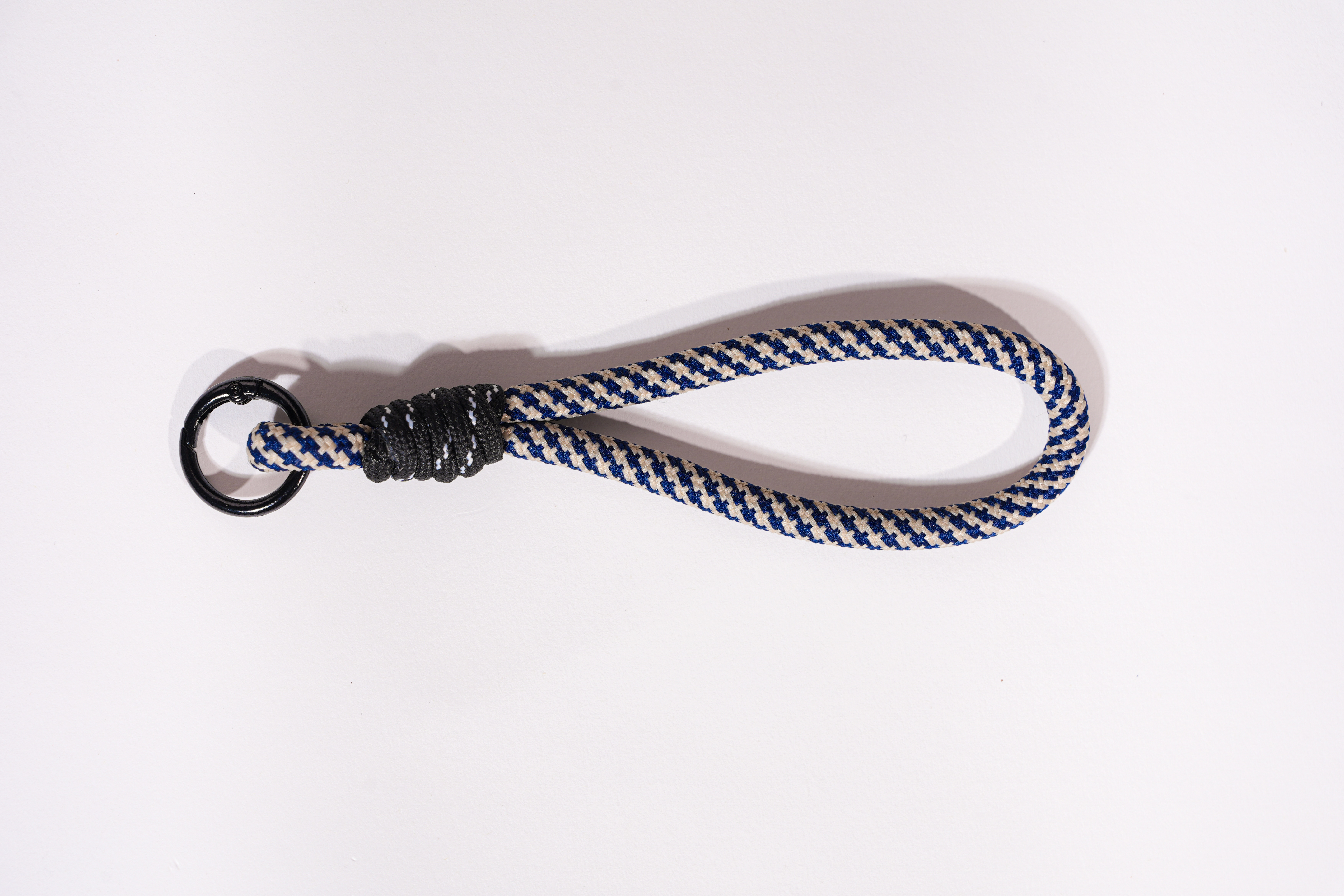 Ribbon jacquard wrist strap